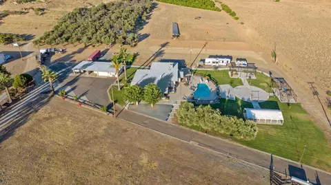 31204 Sierra Dr #4, Exeter, CA 93221 photo 95