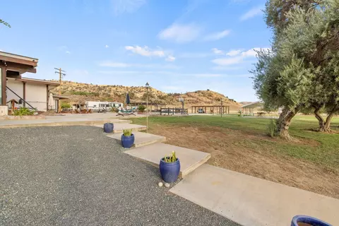 31204 Sierra Dr #4, Exeter, CA 93221 photo 74