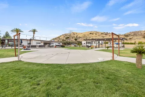 31204 Sierra Dr #4, Exeter, CA 93221 photo 65
