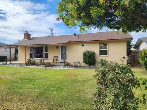 Exterior - 2925 E Meadow Ave, Visalia, CA 93292 photo 3 of 15