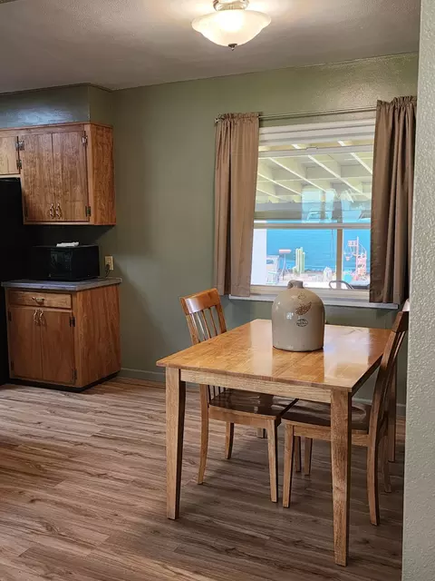 Dining - 2925 E Meadow Ave, Visalia, CA 93292 photo 2 of 2