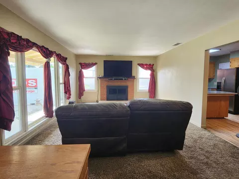 Living - 2925 E Meadow Ave, Visalia, CA 93292 photo 1 of 4