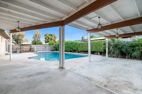 1237 S Clover St, Visalia, CA 93277 photo 20