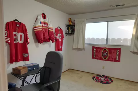 241 E Berkeley Ave, Tulare, CA 93274 photo 21