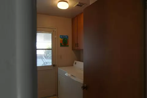 241 E Berkeley Ave, Tulare, CA 93274 photo 19