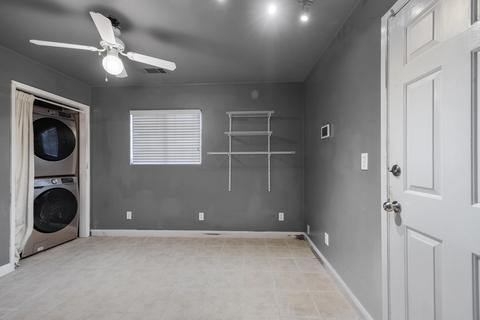2242 E Howard Ave, Visalia, CA 93292 photo 26