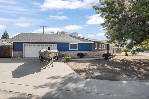 2242 E Howard Ave, Visalia, CA 93292 photo 4