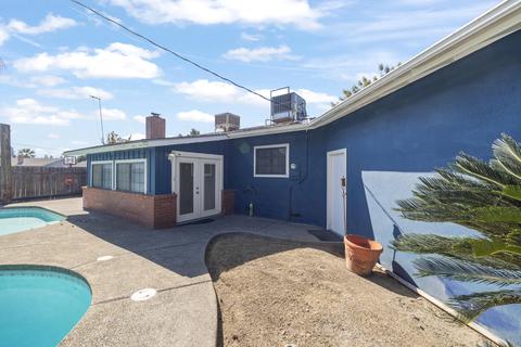 2242 E Howard Ave, Visalia, CA 93292 photo 30