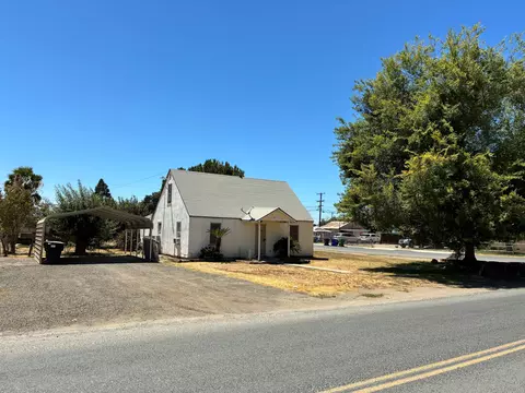 223 S Evans Rd, Tipton, CA 93272 photo 3