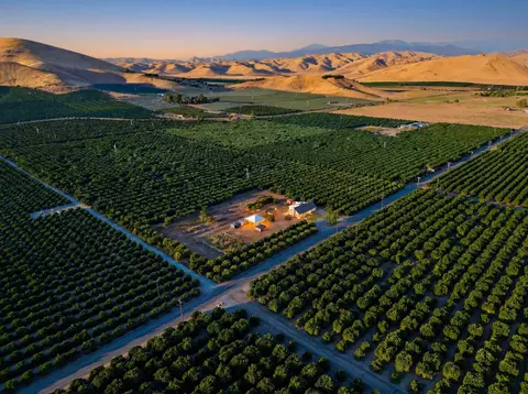 23344 Ave 224, Lindsay, CA 93247