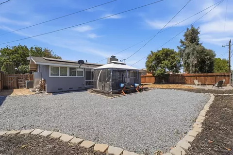 1008 E Myrtle St, Hanford, CA 93230 photo 35
