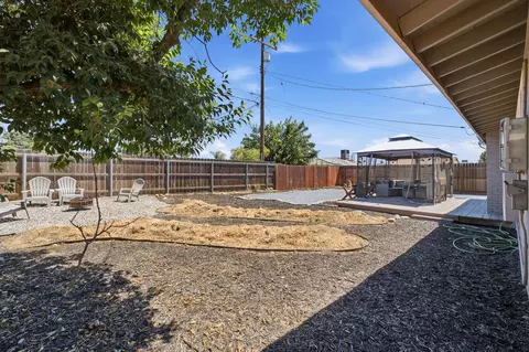 1008 E Myrtle St, Hanford, CA 93230 photo 33