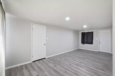 1008 E Myrtle St, Hanford, CA 93230 photo 15