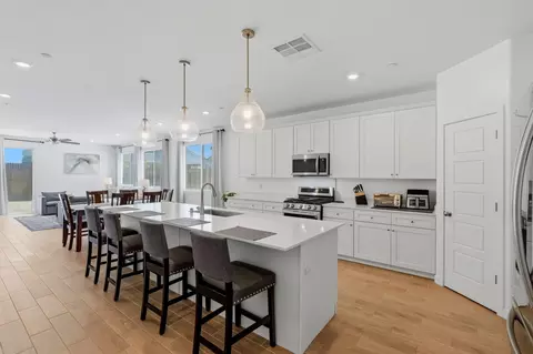 Kitchen - 530 Baylor Dr, Lemoore, CA 93245 photo 1 of 6