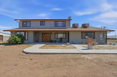 27186 Ave 140, Porterville, CA 93257