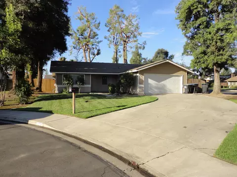 5241 W Heritage Ave, Visalia, CA 93277