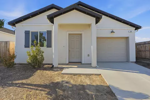 554 Green Ln, Lemoore, CA 93245 photo 1