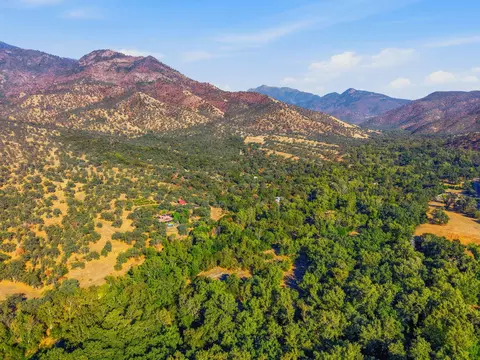 Redbud Trail, Three Rivers, CA 93271 photo 12