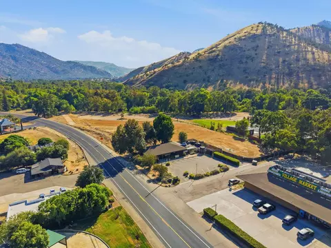 Sierra Drive, Three Rivers, CA 93271 photo 14