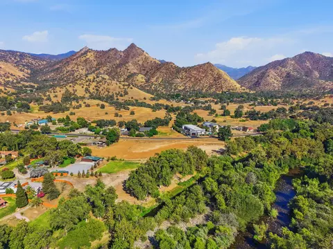 Sierra Drive, Three Rivers, CA 93271 photo 9