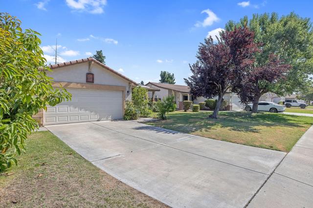 3936 W Delta Ave, Visalia, CA 93291