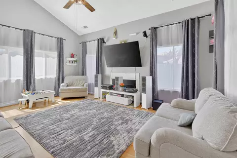 Living - 924 E Oakridge Ave, Visalia, CA 93292 photo 1 of 1