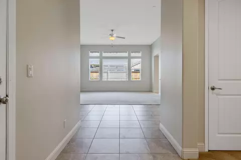 Entry Way - 3825 Chessa Ln, Clovis, CA 93619 photo 2 of 12