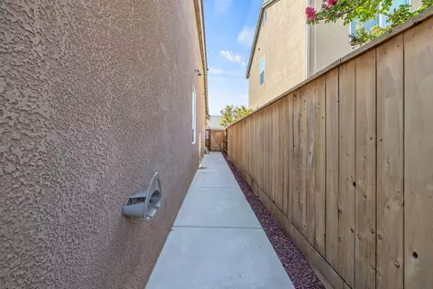 Entry Way - 3825 Chessa Ln, Clovis, CA 93619 photo 12 of 12