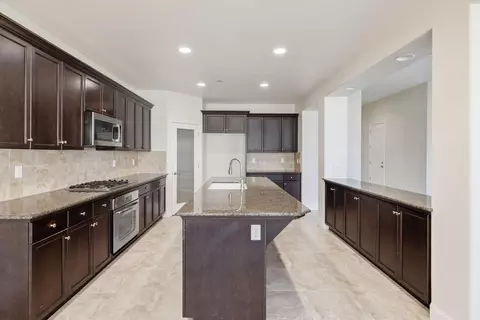 Kitchen - 3825 Chessa Ln, Clovis, CA 93619 photo 5 of 5