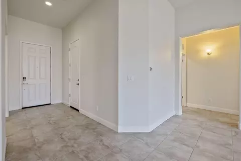 Entry Way - 3825 Chessa Ln, Clovis, CA 93619 photo 6 of 12