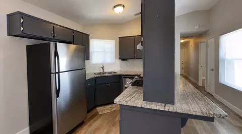 Kitchen - 1403 E Sunnyview Ave, Visalia, CA 93292 photo 2 of 2