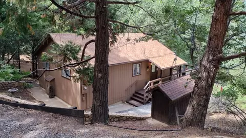 1271 Wy Ct, Springville, CA 93265