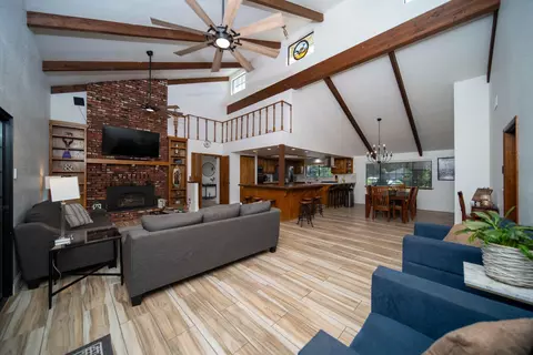 453 Timmy Ave, Clovis, CA 93612 photo 13