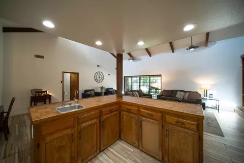 453 Timmy Ave, Clovis, CA 93612 photo 3
