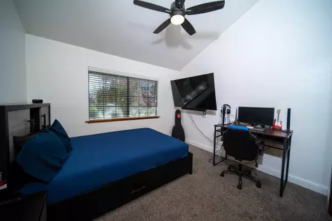 453 Timmy Ave, Clovis, CA 93612 photo 24
