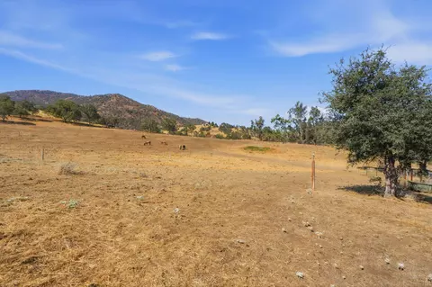 0 Old Three Rivers Rd, Three Rivers, CA 93271 photo 10