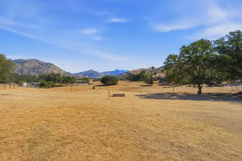 0 Old Three Rivers Rd, Three Rivers, CA 93271 photo 8