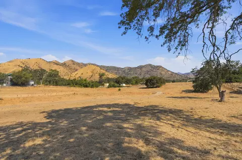0 Old Three Rivers Rd, Three Rivers, CA 93271 photo 9