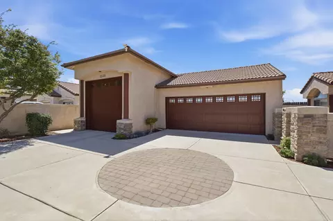 1220 E Copper Ct, Visalia, CA 93292 photo 52