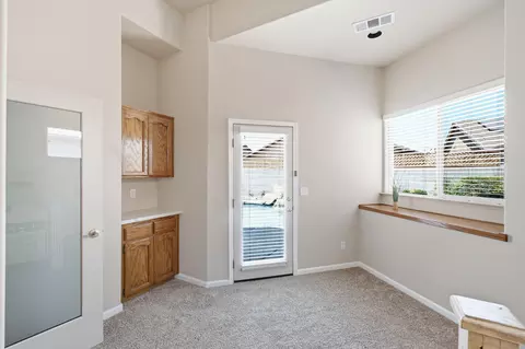 1220 E Copper Ct, Visalia, CA 93292 photo 19