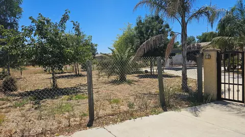 Exterior - 595 N Evans Rd, Tipton, CA 93272 photo 11 of 12