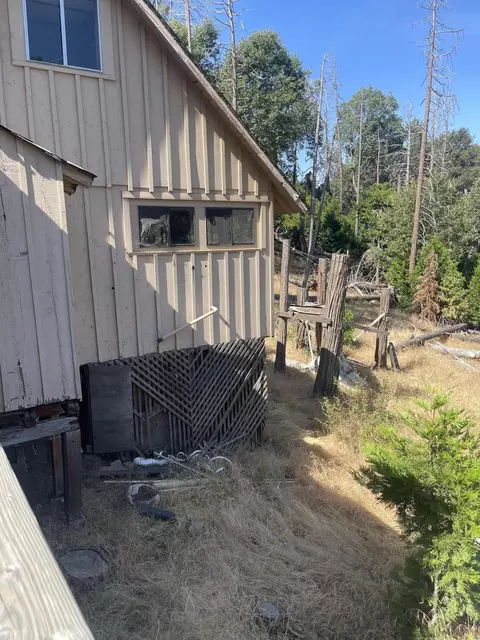 Exterior - 45003 W Steep Hill Dr, Posey, CA 93260 photo 2 of 3