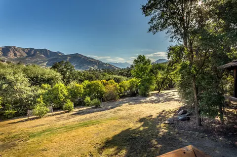 Exterior - 42854 Sierra Dr, Three Rivers, CA 93271 photo 14 of 24