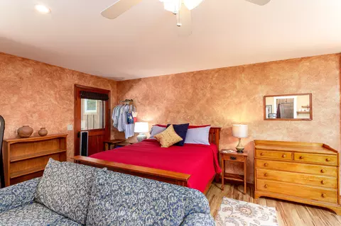 Bedroom - 42854 Sierra Dr, Three Rivers, CA 93271 photo 2 of 3