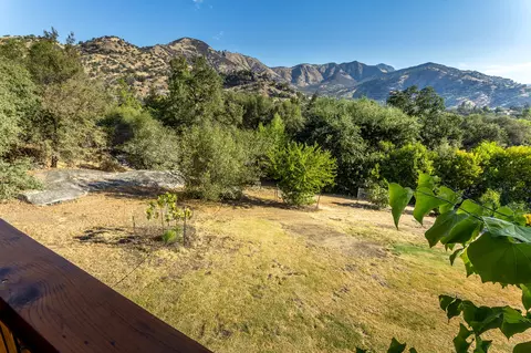 Exterior - 42854 Sierra Dr, Three Rivers, CA 93271 photo 15 of 24
