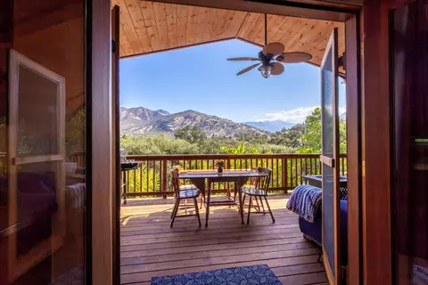 Exterior - 42854 Sierra Dr, Three Rivers, CA 93271 photo 4 of 24