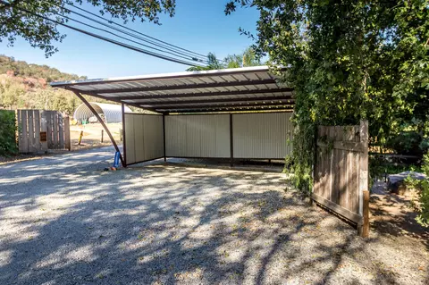 Exterior - 42854 Sierra Dr, Three Rivers, CA 93271 photo 21 of 24