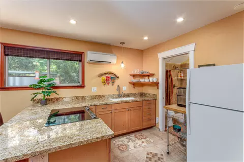 Kitchen - 42854 Sierra Dr, Three Rivers, CA 93271 photo 5 of 5