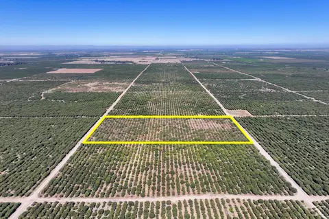 Road 20 1/2, Madera, CA 93637 photo 2