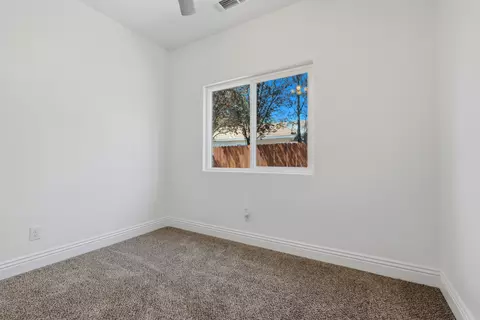 Bedroom - 820 S Wright Way, Tulare, CA 93274 photo 3 of 8
